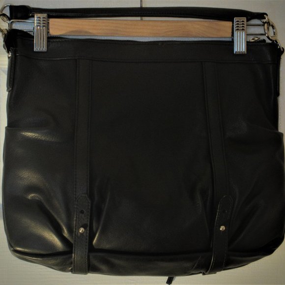 Rabeanco is a Genuine Leather  luxury black handbag - Picture 3 of 13